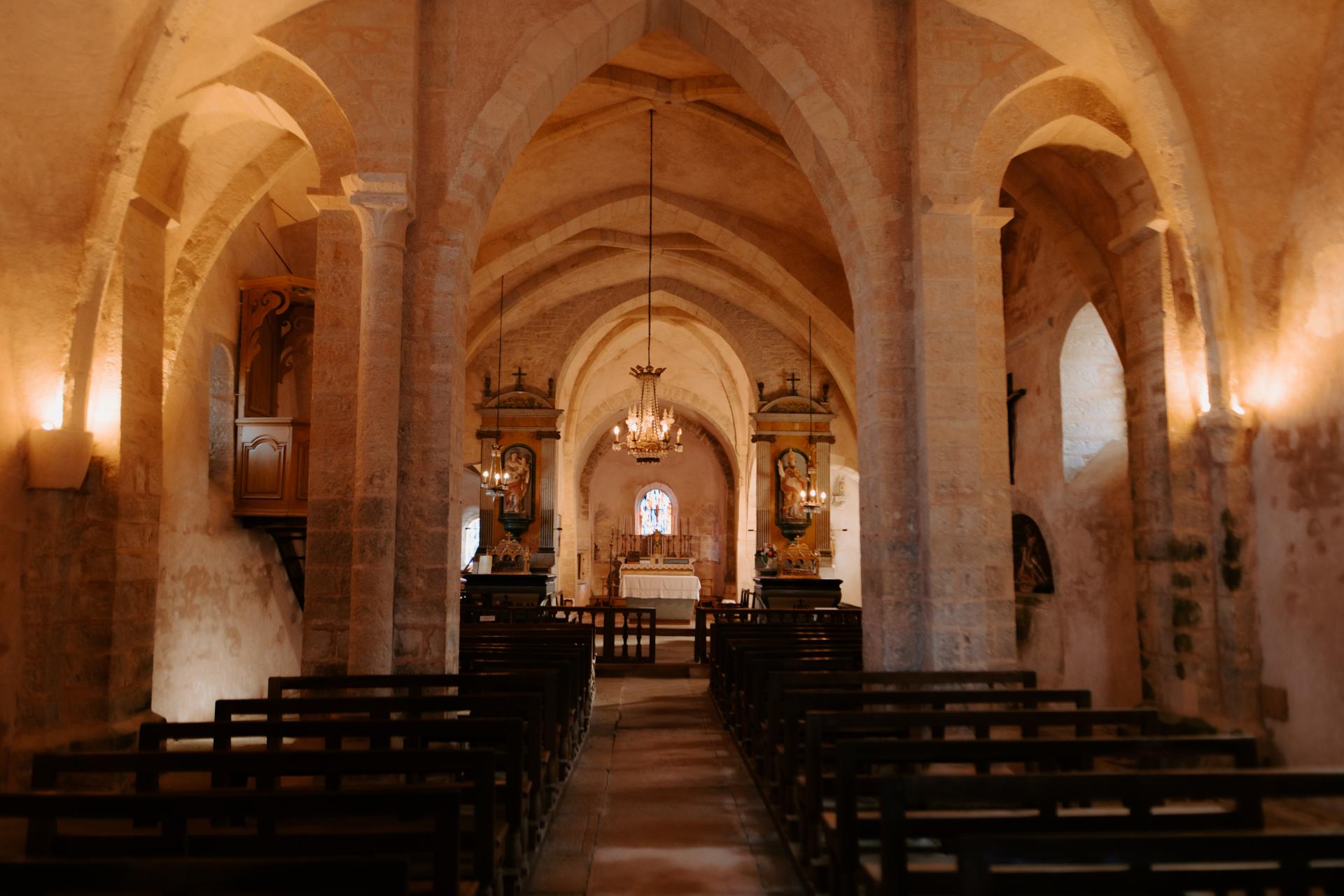 Intérieur église